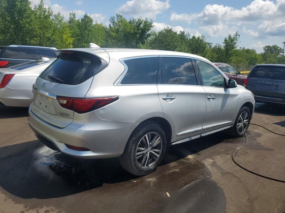 2018 INFINITI QX60 BASE 3