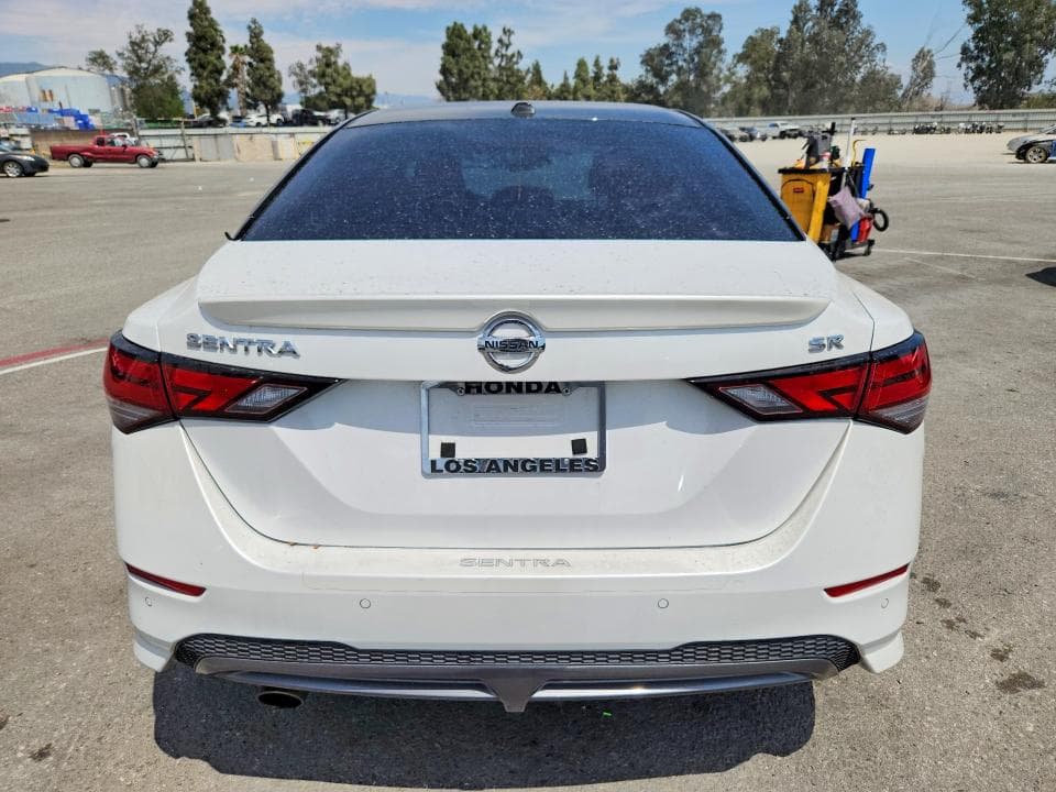 2021 NISSAN SENTRA SR 6