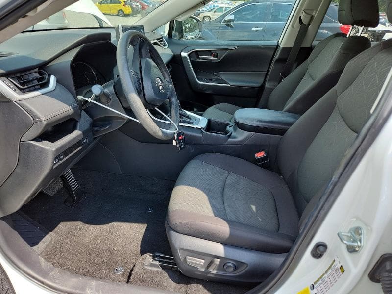 2023 TOYOTA RAV4 XLE 7