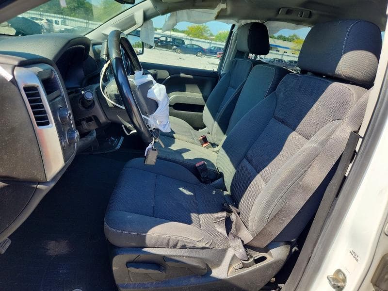 2019 CHEVROLET SILVERADO LD K1500 LT 7
