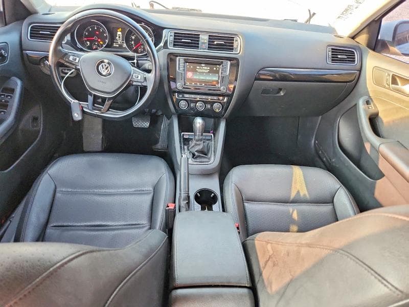 2017 VOLKSWAGEN JETTA SEL 8