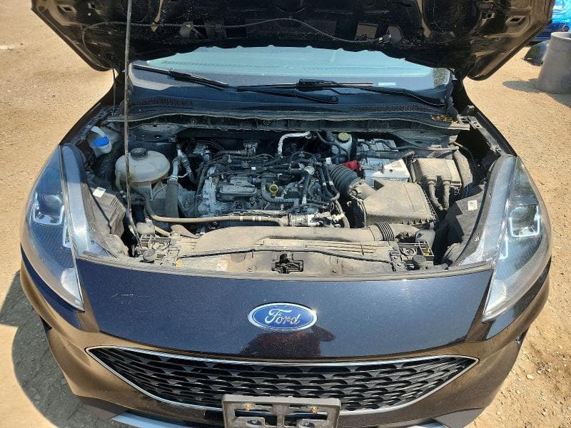 2021 FORD ESCAPE SE 12
