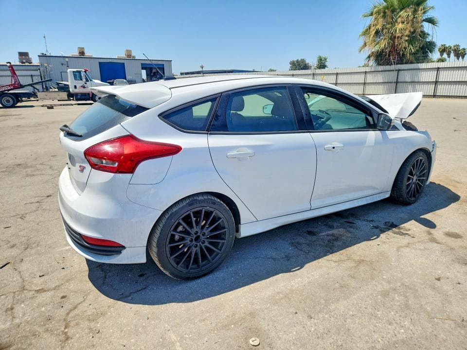 2017 FORD FOCUS ST 3