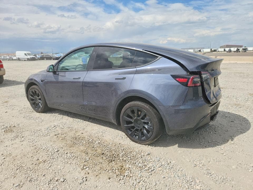 2023 TESLA MODEL Y 2