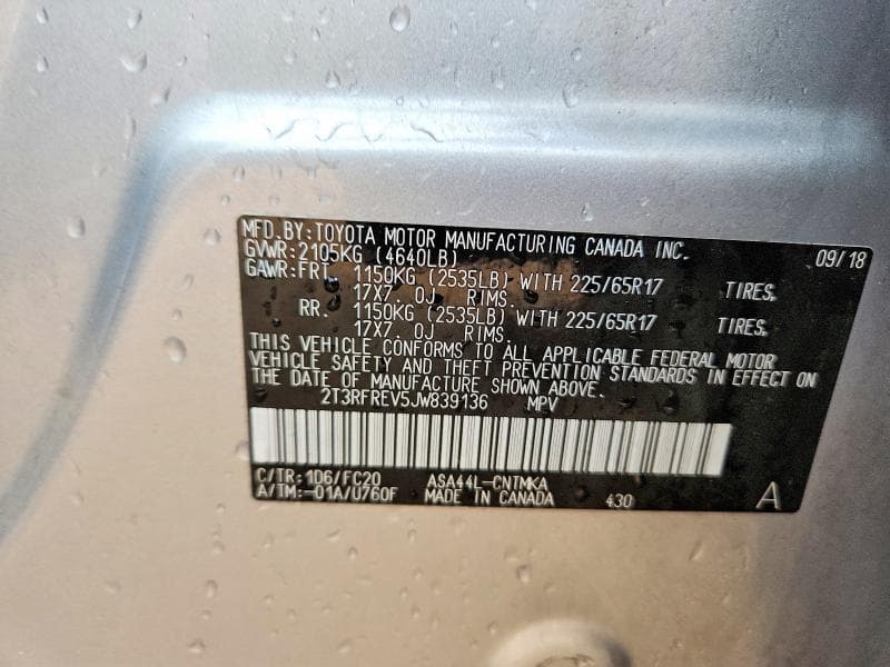2018 TOYOTA RAV4 XLE 13