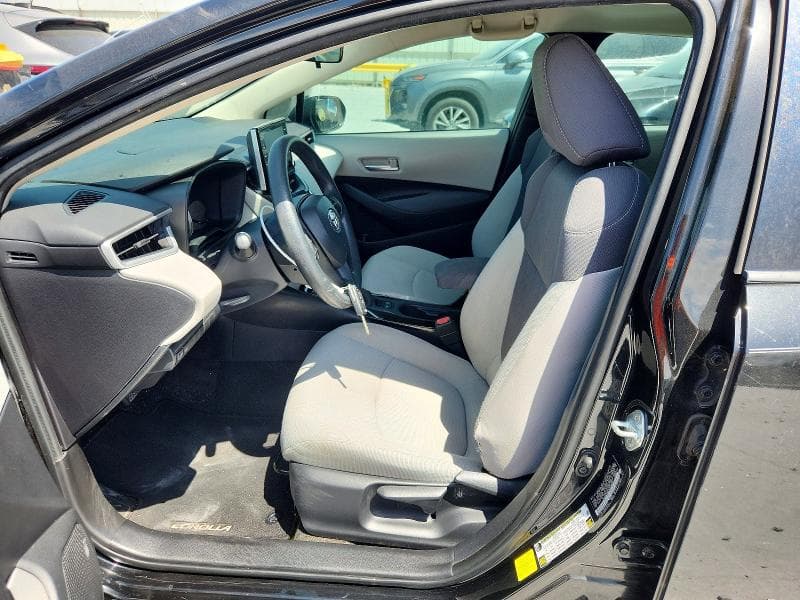 2020 TOYOTA COROLLA LE 7