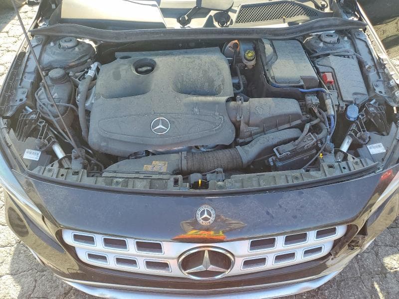 2020 MERCEDES-BENZ GLA 250 12