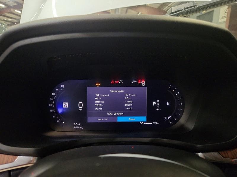 2025 VOLVO V60 CROSS COUNTRY PLUS 9