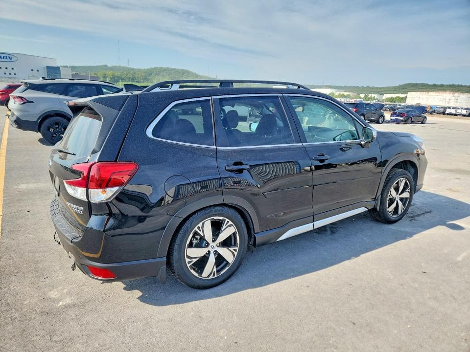 2021 SUBARU FORESTER TOURING 3