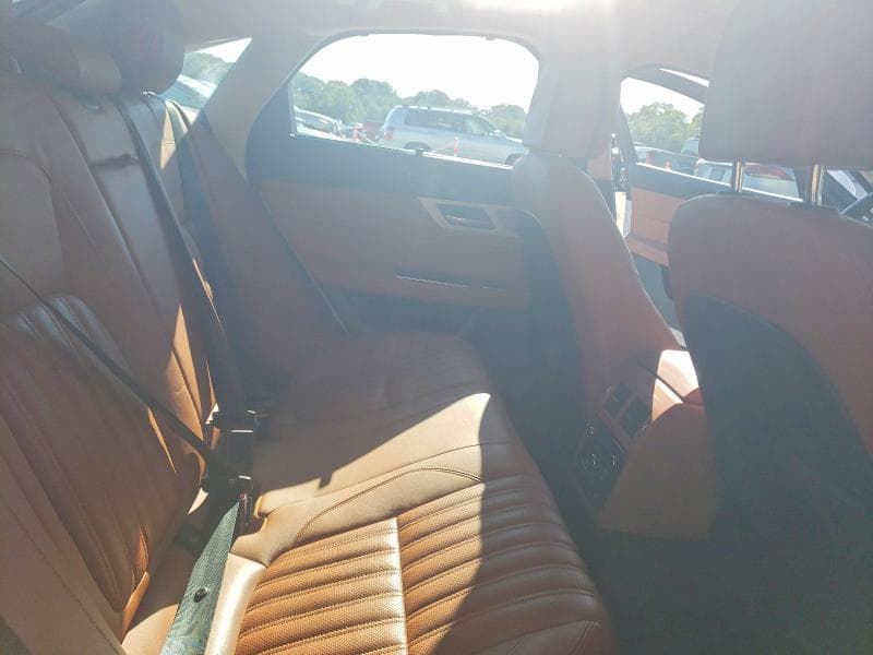 2018 JAGUAR XF PORTFOLIO LE 10
