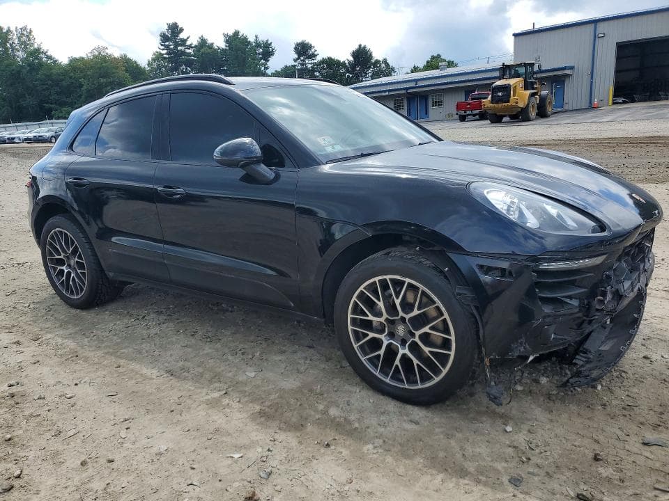 2018 PORSCHE MACAN S 4