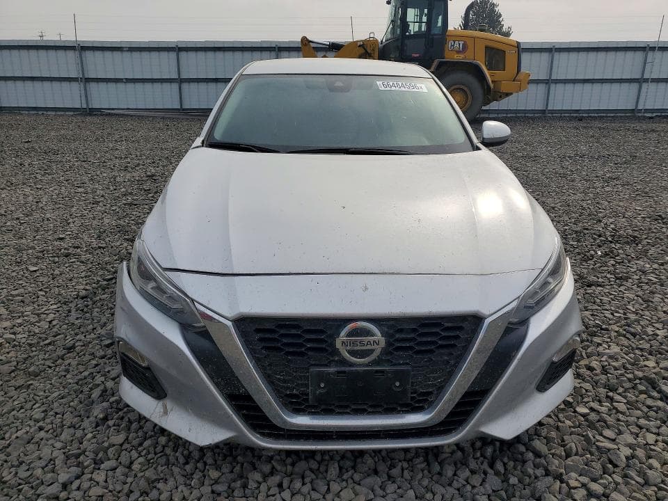 2022 NISSAN ALTIMA SV 5