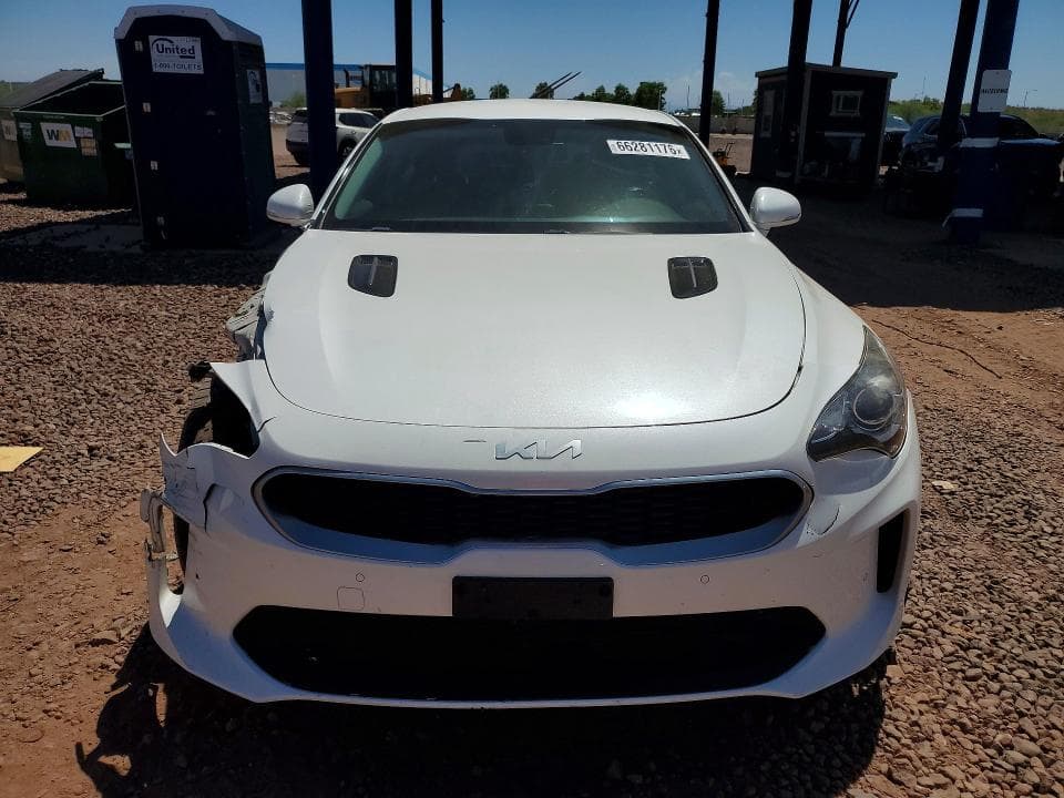 2019 KIA STINGER BASE 5