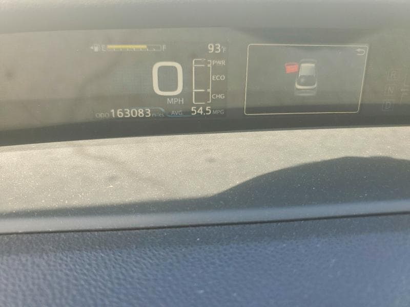 2019 TOYOTA PRIUS LE 9
