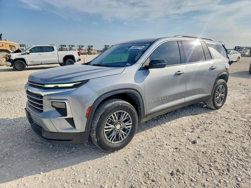 2025 CHEVROLET TRAVERSE LT - 1
