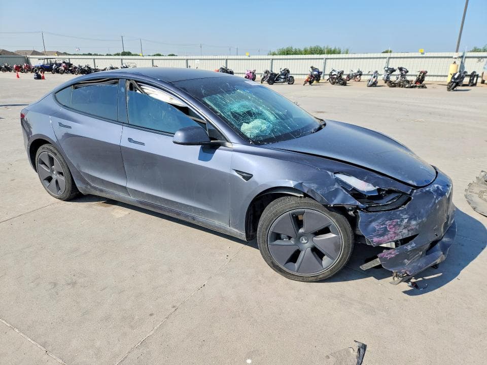 2023 TESLA MODEL 3 4