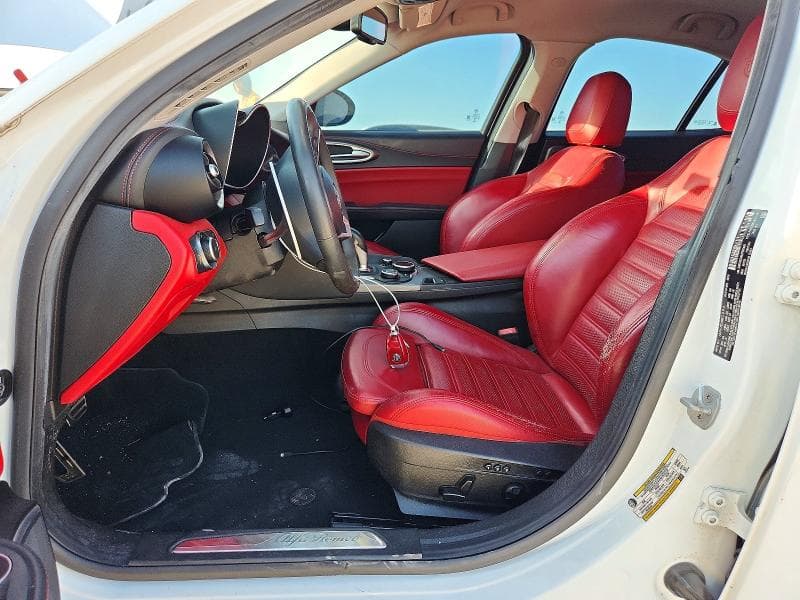 2018 ALFA ROMEO GIULIA TI 7