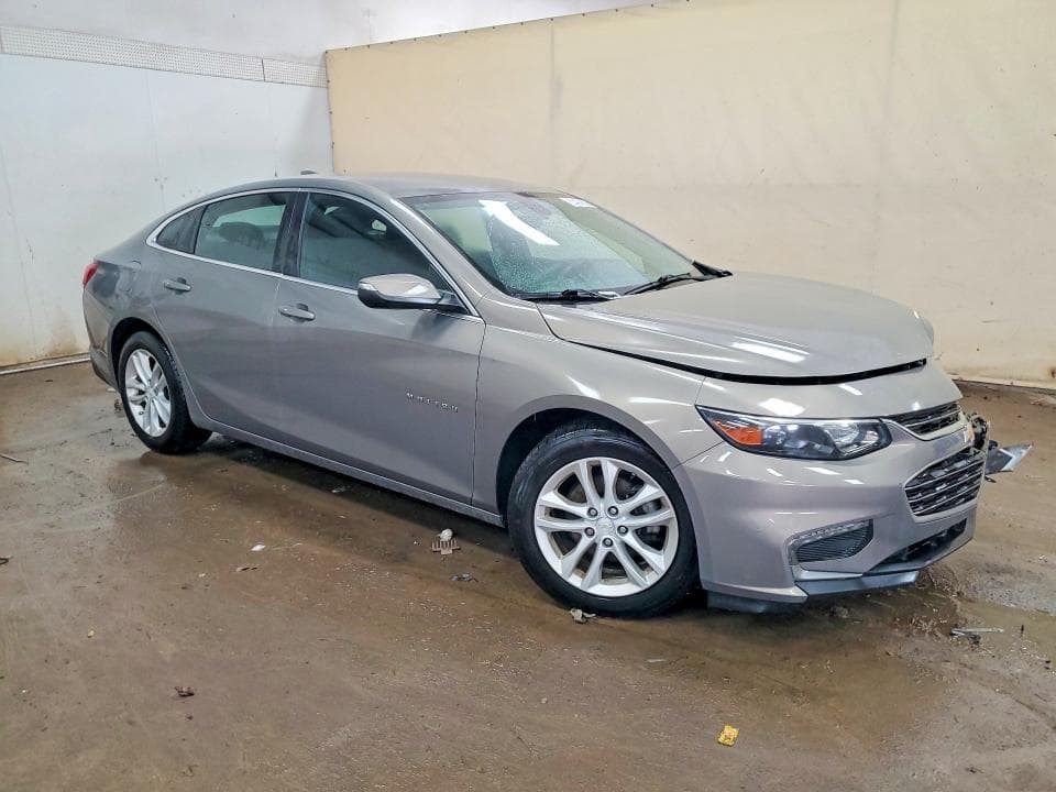 2017 CHEVROLET MALIBU LT 4