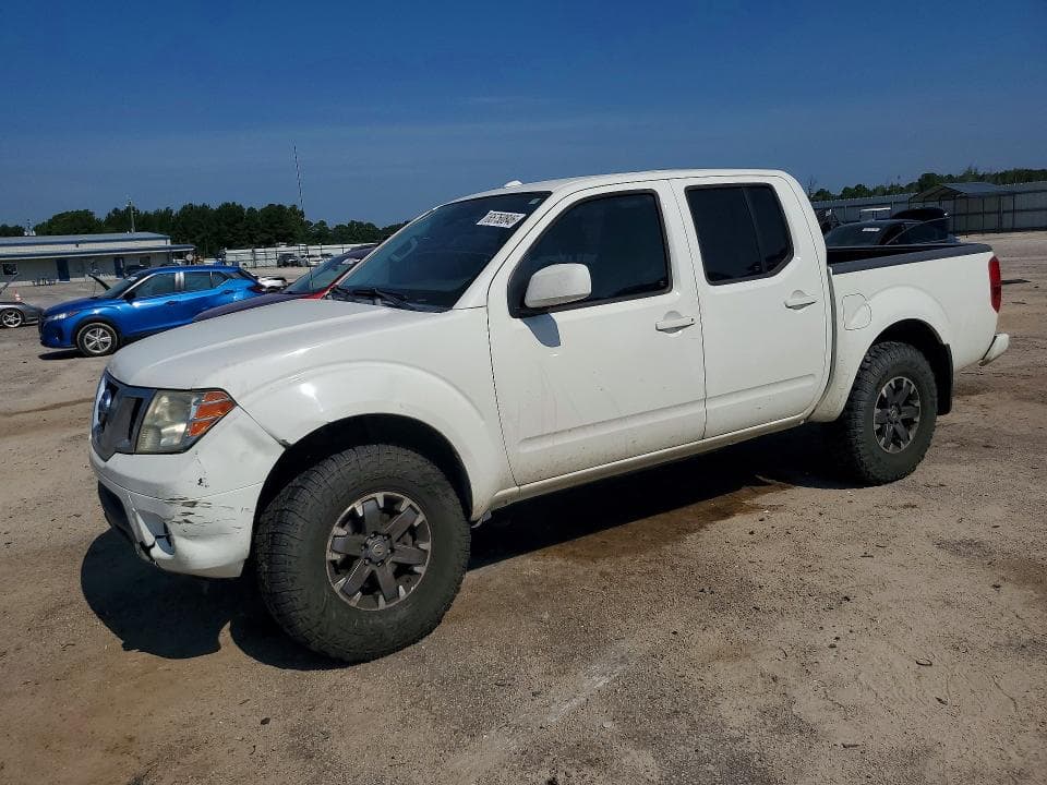 2017 NISSAN FRONTIER PRO-4X - 1