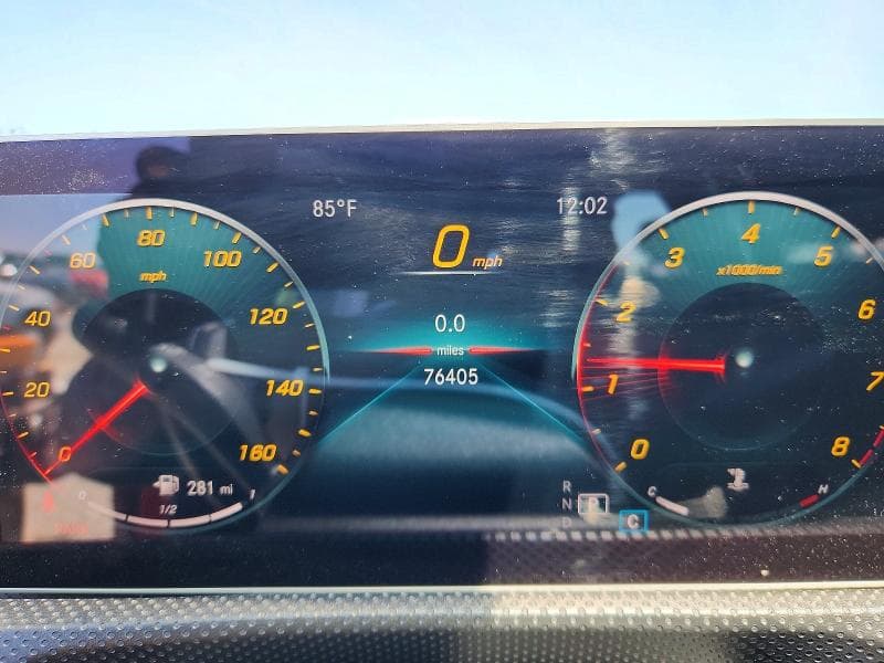 2019 MERCEDES-BENZ A 220 9