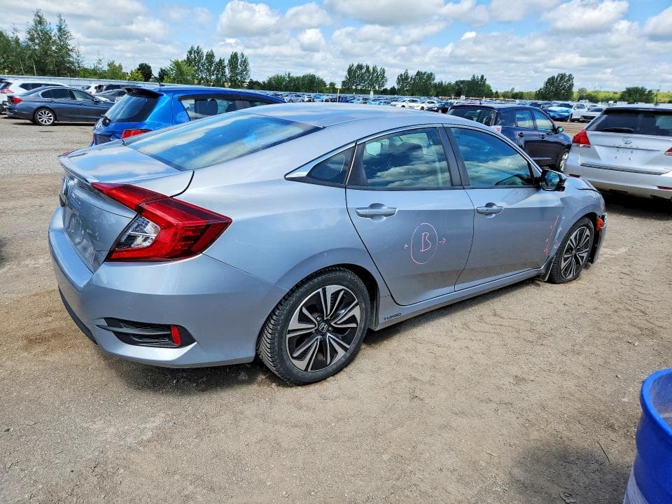 2017 HONDA CIVIC EX 3