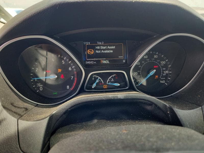 2017 FORD FOCUS SE 9