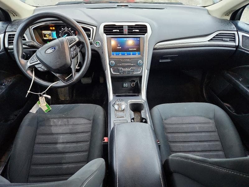 2020 FORD FUSION SE 8