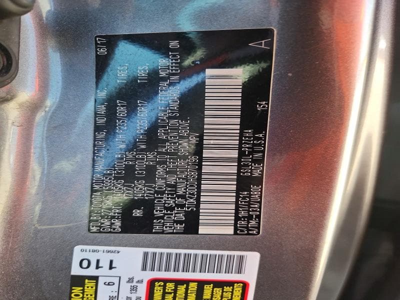 2017 TOYOTA SIENNA LE 13