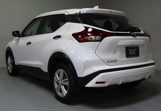 2024 NISSAN KICKS S 4