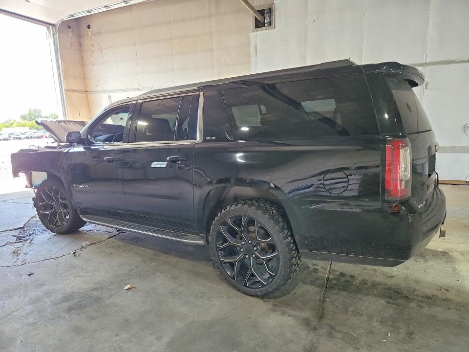 2019 GMC YUKON XL K1500 SLE 2
