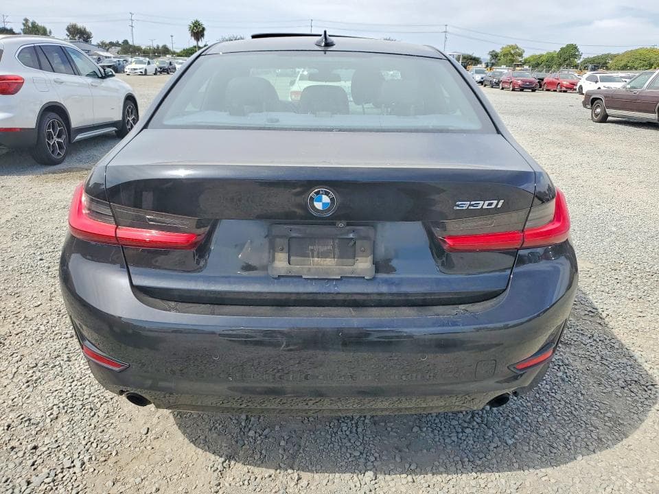2019 BMW 330I 6