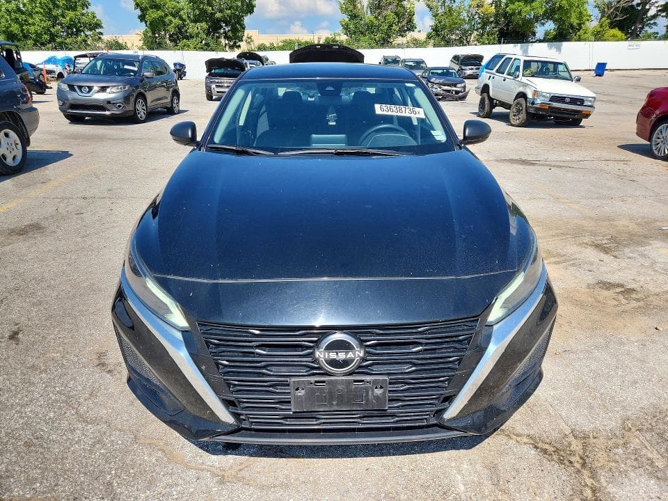 2024 NISSAN ALTIMA SV 5