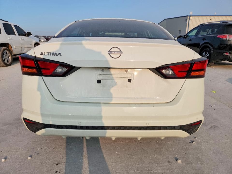 2023 NISSAN ALTIMA S 6