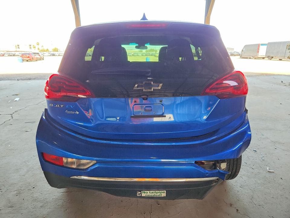 2021 CHEVROLET BOLT EV LT 6