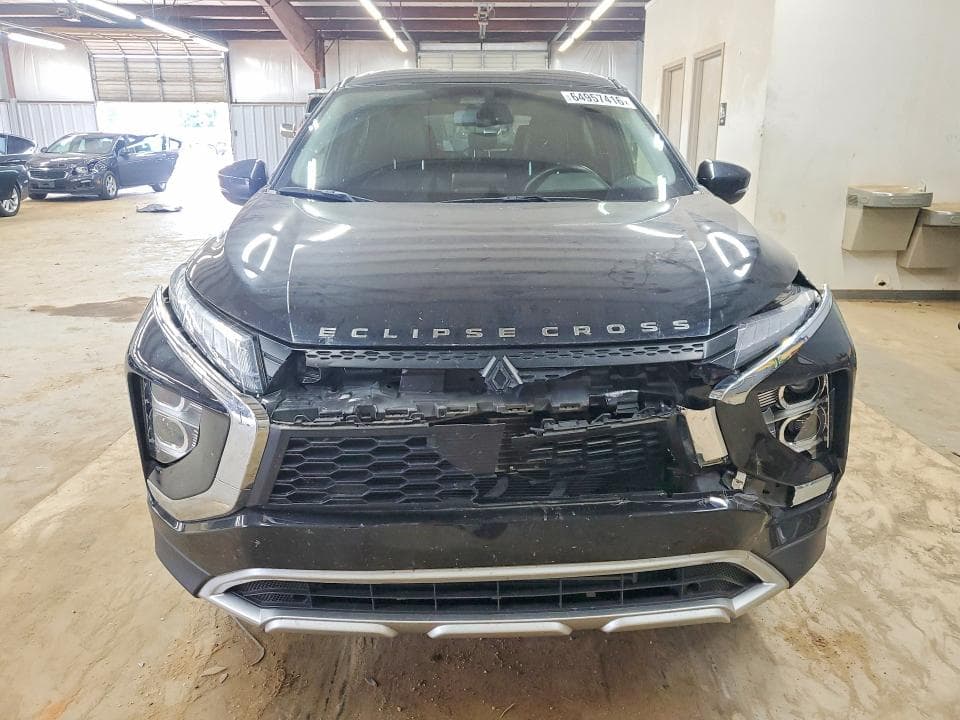 2023 MITSUBISHI ECLIPSE CROSS SE 5