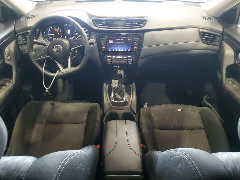 2018 NISSAN ROGUE SV 8