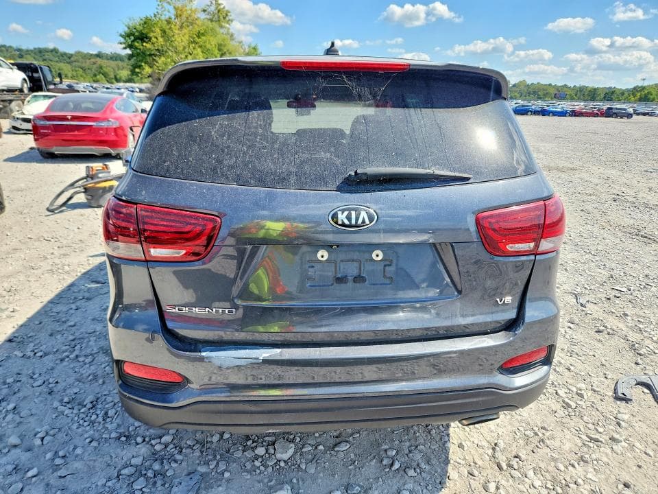 2020 KIA SORENTO S 6