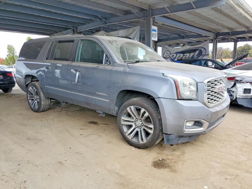 2019 GMC YUKON XL DENALI 4