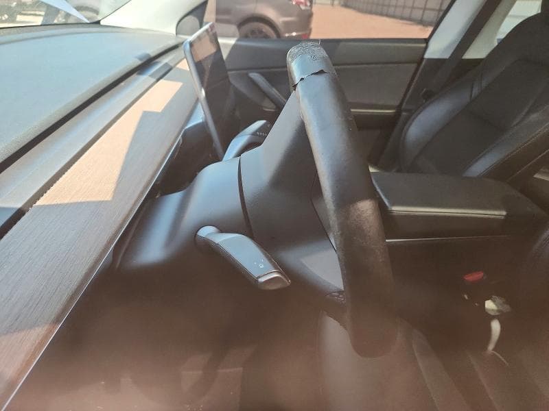 2021 TESLA MODEL Y 9