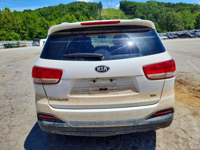 2017 KIA SORENTO LX 6
