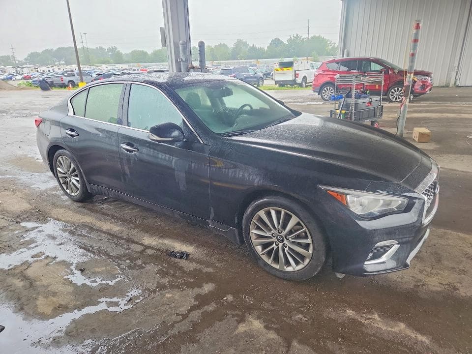 2023 INFINITI Q50 LUXE 4