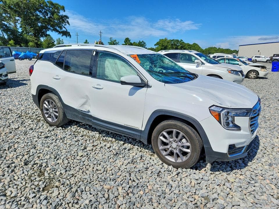 2024 GMC TERRAIN SLT 4