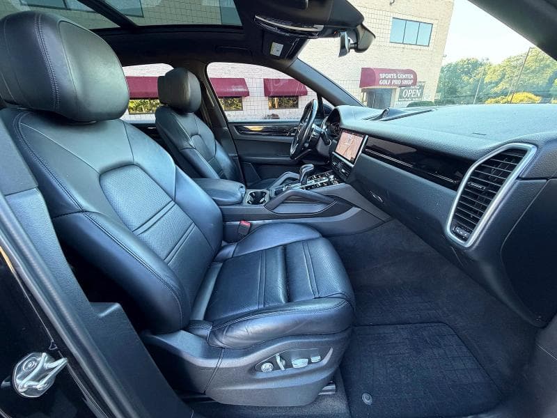2019 PORSCHE CAYENNE 5