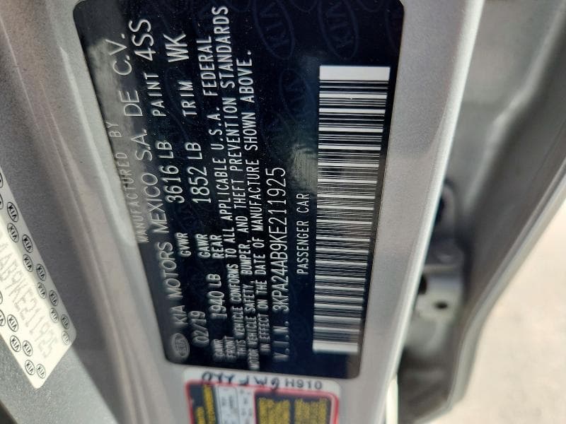 2019 KIA RIO S 13