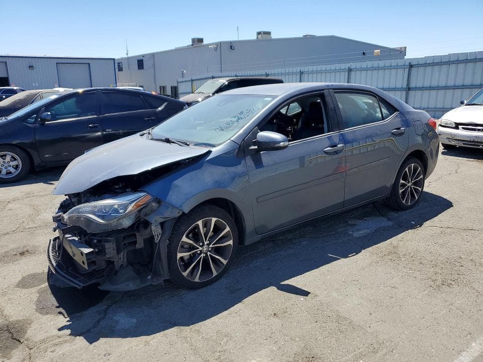 2017 TOYOTA COROLLA SE - 1