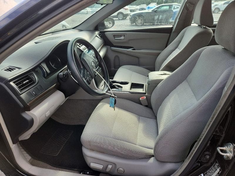 2017 TOYOTA CAMRY LE 7