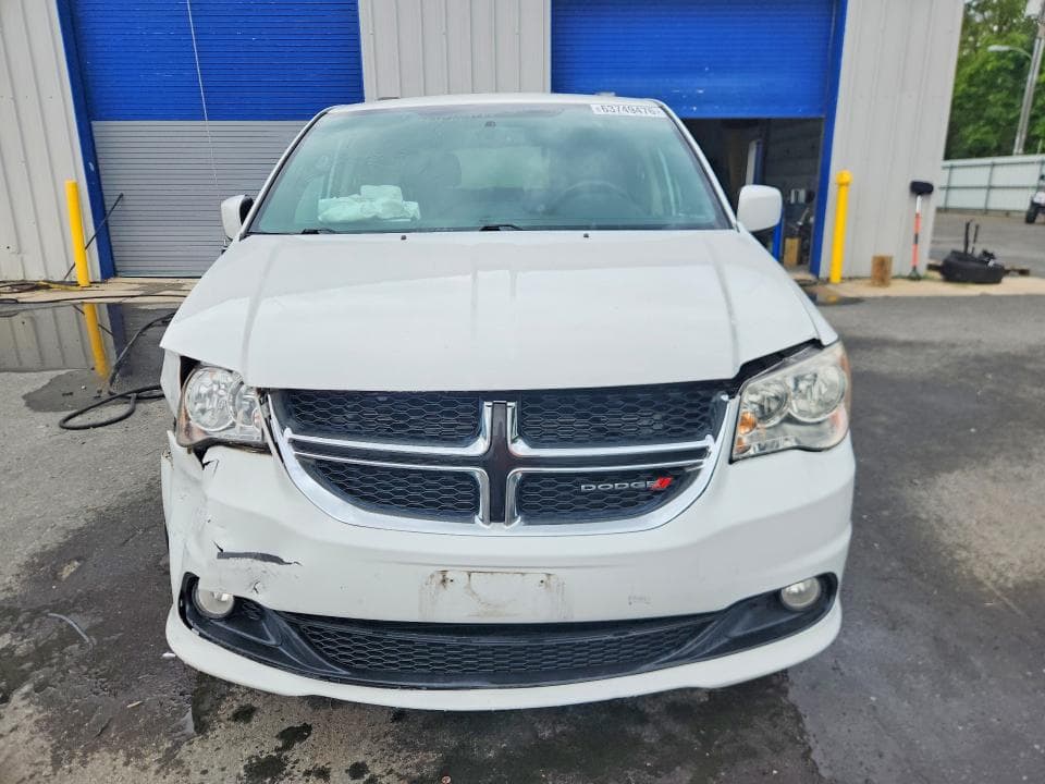 2017 DODGE GRAND CARAVAN SXT 5