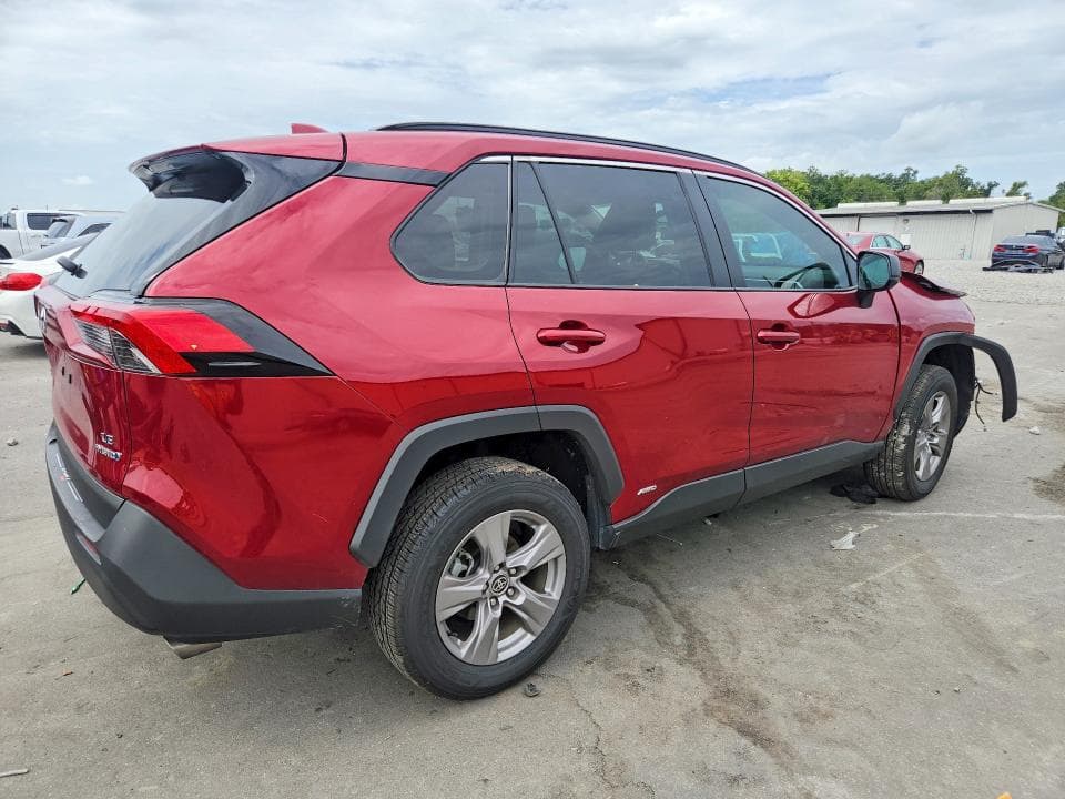 2024 TOYOTA RAV4 LE 3