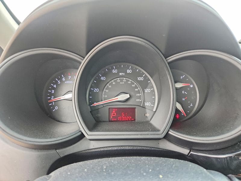 2017 KIA RIO LX 9