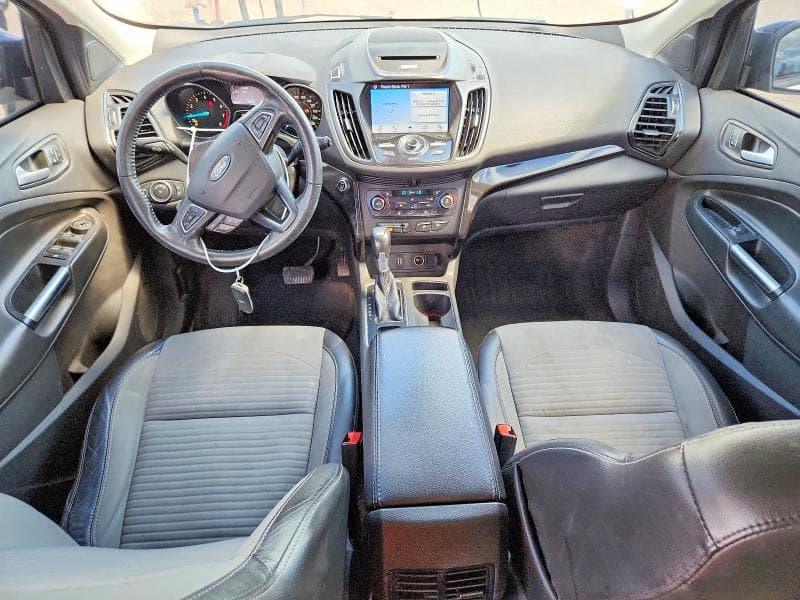 2017 FORD ESCAPE TITANIUM 8